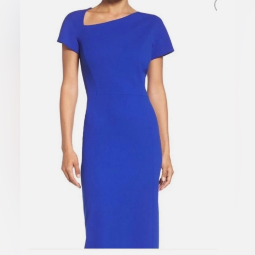 Maggy London Short Sleeve Asymmetrical Sheath Dress. Excellent condition size 8.